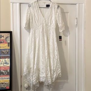 Cute lace mini dress